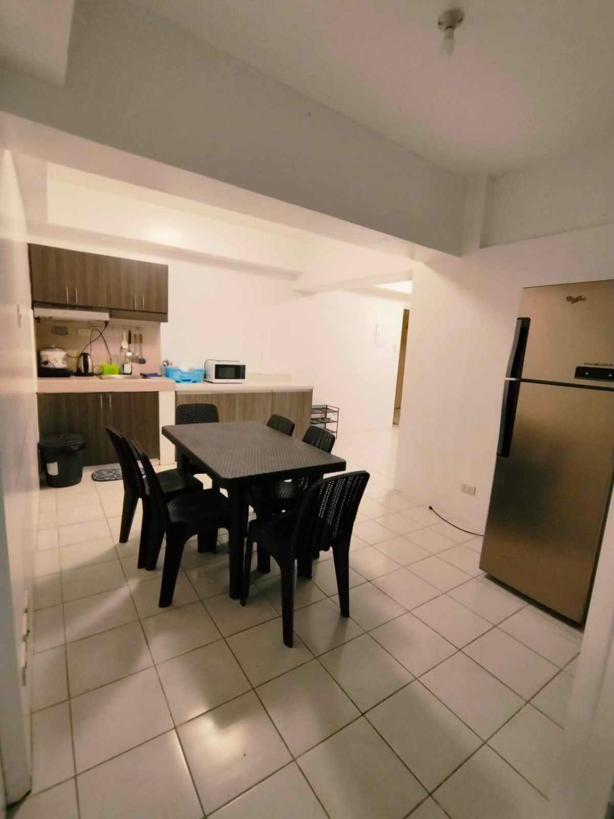 Cityland Tagaytay Taal Lake View City View Free Pool Parking Studios With Balcony Are City View Tagaytay City Exterior photo